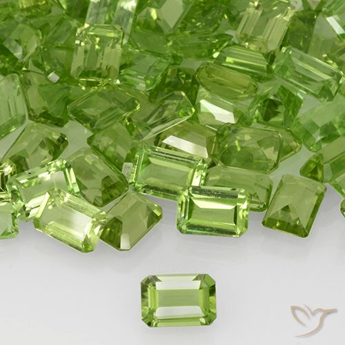 0.59ct طبيعي أخضر متوسط زبرجد, قص الزمرد, VVS-VS