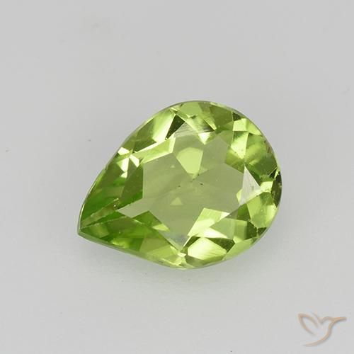 0.92ct طبيعي أخضر متوسط زبرجد, شكل الكمثرى, قليلا جدا
