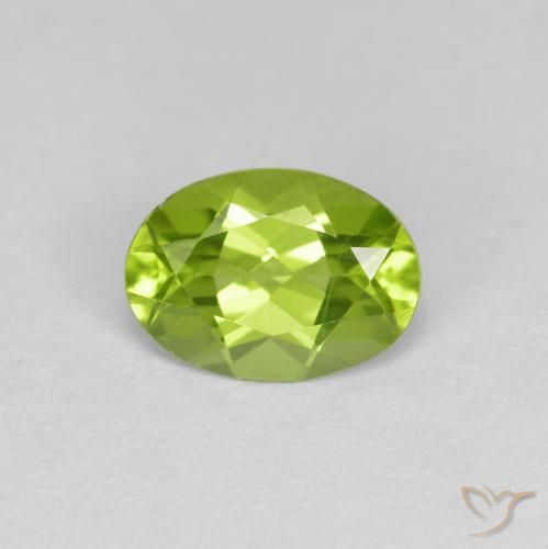 0.82ct طبيعي أخضر متوسط زبرجد, بيضوي, قليلا جدا