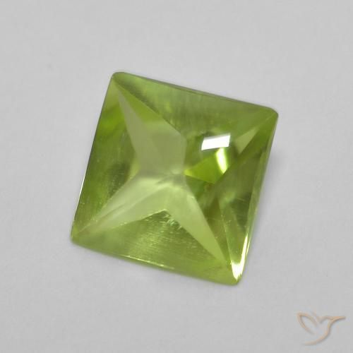 0.93ct طبيعي أخضر حيوى فاتح زبرجد, مربع, شفاف