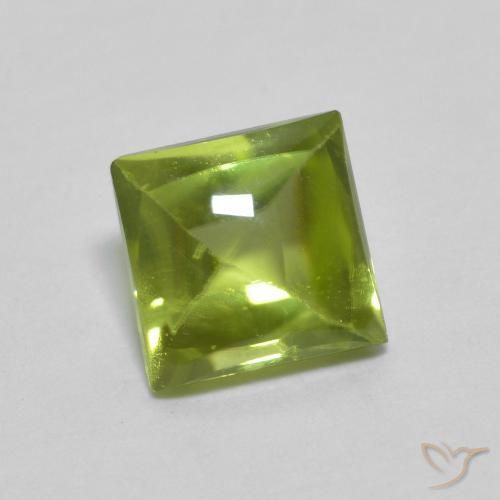 0.72ct طبيعي أخضر متوسط زبرجد, مربع, شفاف