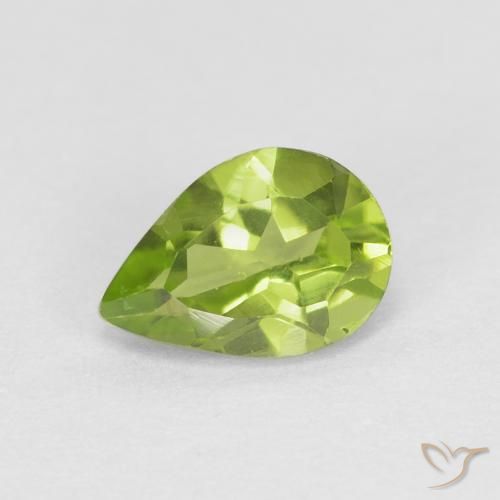 0.78ct طبيعي أخضر متوسط زبرجد, شكل الكمثرى, قليلا جدا