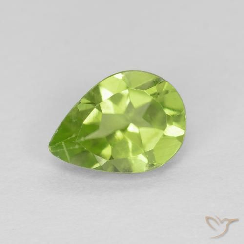 0.74ct طبيعي أخضر حيوى فاتح زبرجد, شكل الكمثرى, VVS