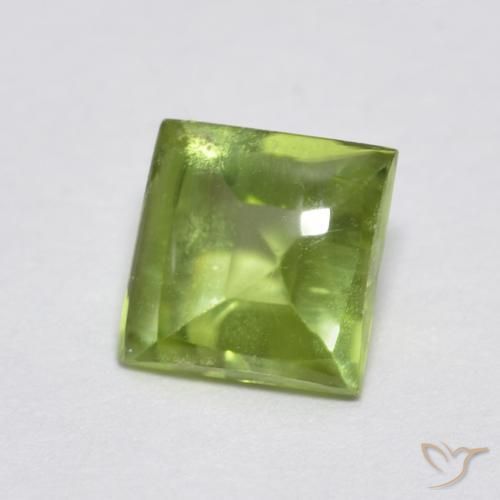 0.75ct طبيعي أخضر مصفر زبرجد, مربع, شفاف