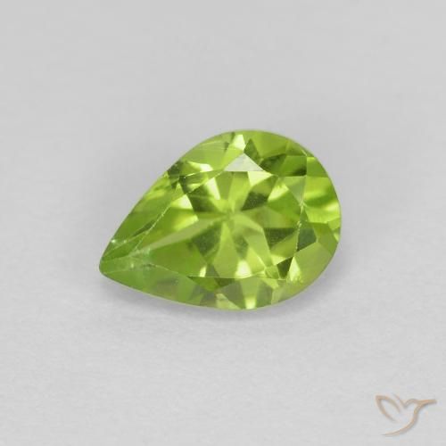 0.91ct طبيعي أخضر متوسط زبرجد, شكل الكمثرى, قليلا جدا