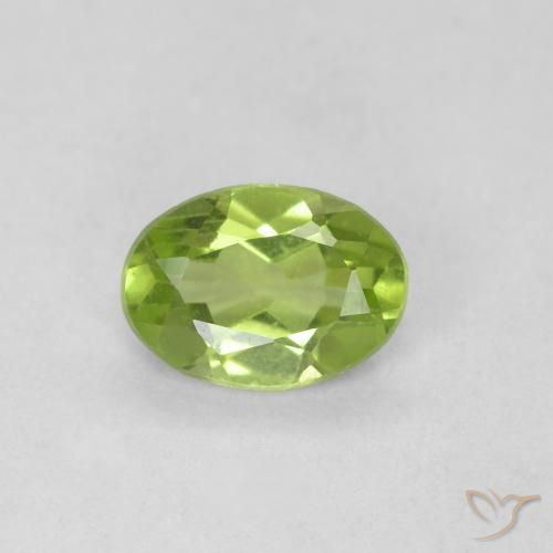 0.59ct طبيعي أخضر متوسط زبرجد, بيضوي, VVS