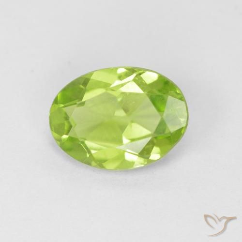 1.02ct طبيعي أخضر متوسط زبرجد, بيضوي, قليلا جدا
