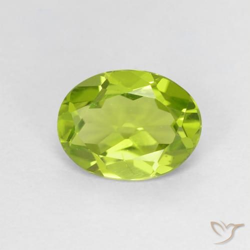 1.21ct طبيعي أخضر متوسط زبرجد, بيضوي, قليلا جدا