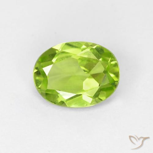 1.15ct طبيعي أخضر مصفر زبرجد, بيضوي, VVS-VS