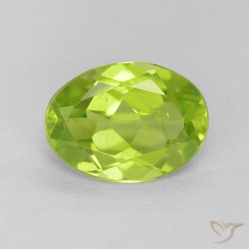 1.13ct طبيعي اخضر زاهى زبرجد, بيضوي, قليلا جدا