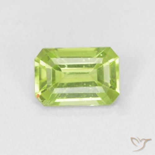 0.52ct طبيعي أخضر حيوى فاتح زبرجد, قص الزمرد, VVS