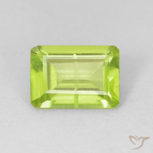 0.95ct طبيعي اخضر زاهى زبرجد, قص الزمرد, قليلا جدا