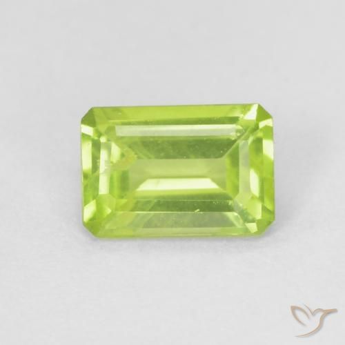 0.56ct طبيعي اخضر زاهى زبرجد, قص الزمرد, قليلا جدا