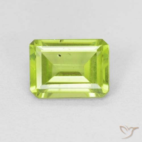 0.94ct طبيعي اخضر زاهى زبرجد, قص الزمرد, قليلا جدا