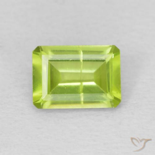 0.98ct طبيعي اخضر زاهى زبرجد, قص الزمرد, SI