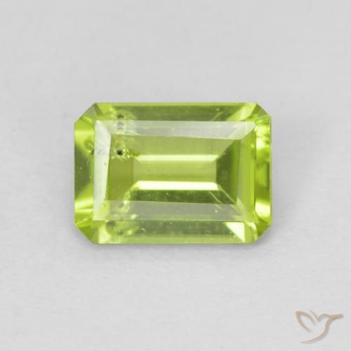 0.96ct طبيعي اخضر زاهى زبرجد, قص الزمرد, قليلا جدا