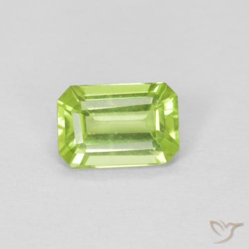 0.55ct طبيعي أخضر متوسط زبرجد, قص الزمرد, VVS-VS