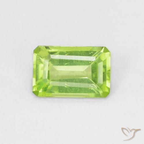 0.54ct طبيعي أخضر مصفر زبرجد, قص الزمرد, قليلا جدا