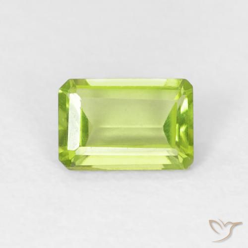 0.57ct طبيعي اخضر زاهى زبرجد, قص الزمرد, VVS-VS