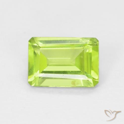 1.03ct طبيعي أخضر متوسط زبرجد, قص الزمرد, قليلا جدا