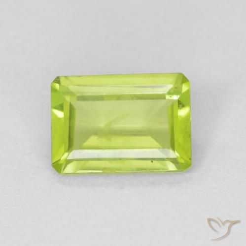 0.91ct طبيعي اخضر زاهى زبرجد, قص الزمرد, قليلا جدا
