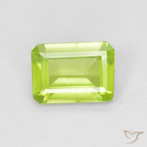 0.90ct طبيعي اخضر زاهى زبرجد, قص الزمرد, قليلا جدا