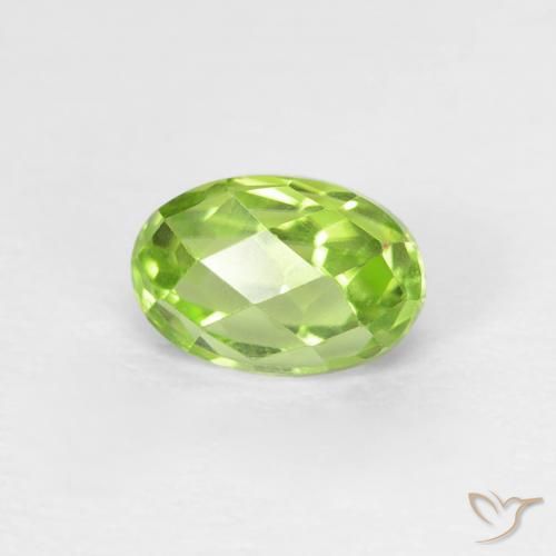 0.77ct طبيعي أخضر حيوى فاتح زبرجد, بيضوي, VVS-VS