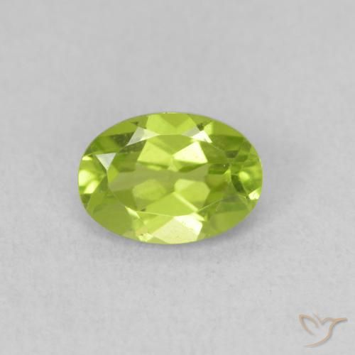 0.95ct طبيعي أخضر مصفر حيوى زبرجد, بيضوي, VVS-VS