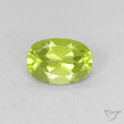 0.91ct طبيعي أخضر مصفر حيوى زبرجد, بيضوي, VVS-VS