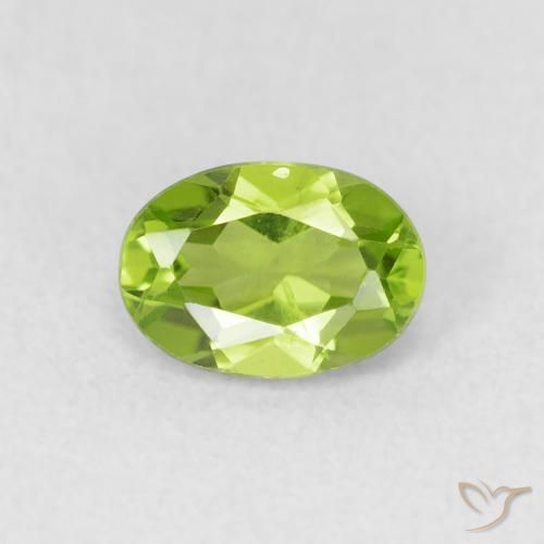 0.98ct طبيعي أخضر حيوي زبرجد, بيضوي, قليلا جدا