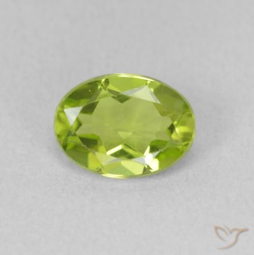 1.07ct طبيعي أخضر متوسط زبرجد, بيضوي, VVS-VS