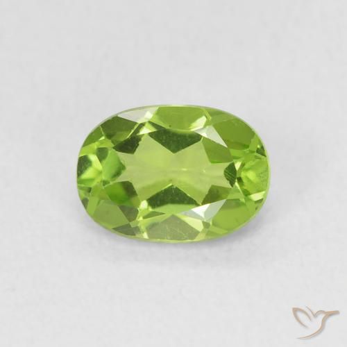 0.96ct طبيعي أخضر متوسط زبرجد, بيضوي, VVS-VS