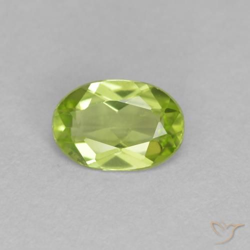 0.50ct طبيعي اخضر زاهى زبرجد, بيضوي, قليلا جدا