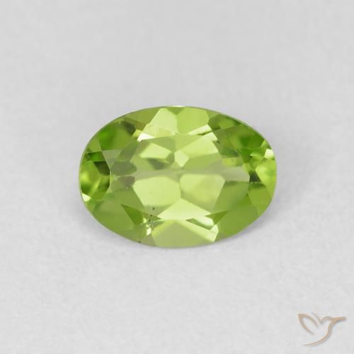 0.77ct طبيعي أخضر مصفر زبرجد, بيضوي, VVS-VS
