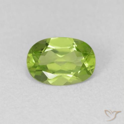 0.80ct طبيعي أخضر حيوي زبرجد, بيضوي, VVS-VS