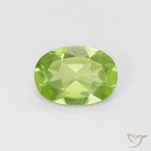 0.78ct طبيعي أخضر متوسط زبرجد, بيضوي, VVS-VS