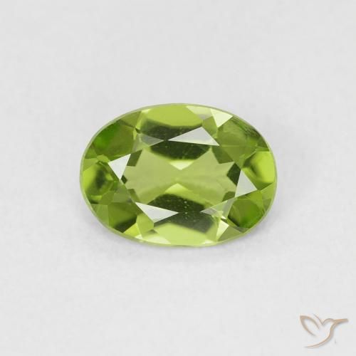 0.83ct طبيعي أخضر مصفر زبرجد, بيضوي, VVS-VS