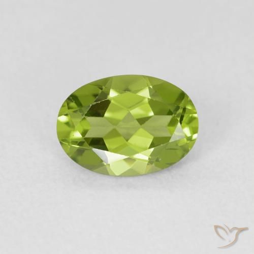 0.88ct طبيعي أخضر متوسط زبرجد, بيضوي, VVS-VS