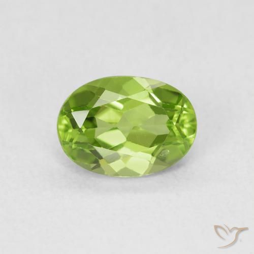 1.00ct طبيعي أخضر حيوي زبرجد, بيضوي, VVS-VS