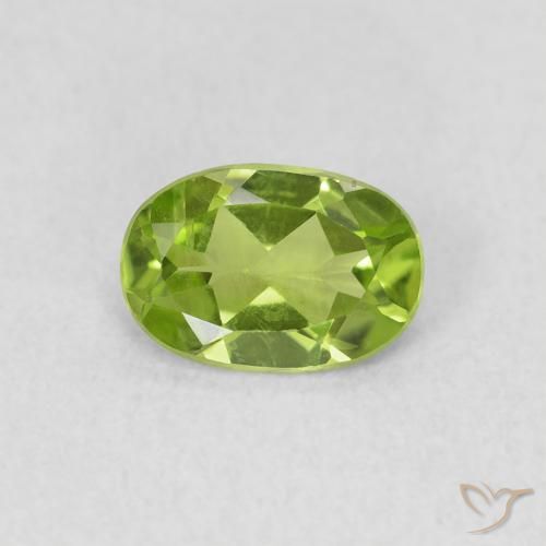 0.73ct طبيعي أخضر حيوي زبرجد, بيضوي, قليلا جدا