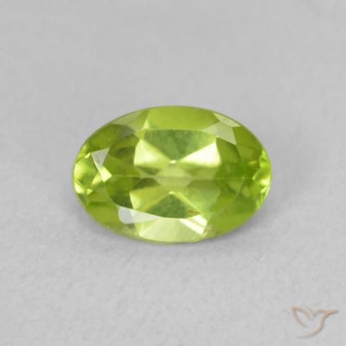 0.72ct طبيعي اخضر زاهى زبرجد, بيضوي, VVS-VS