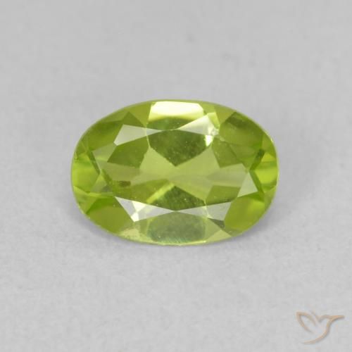 0.74ct طبيعي اخضر زاهى زبرجد, بيضوي, VVS-VS