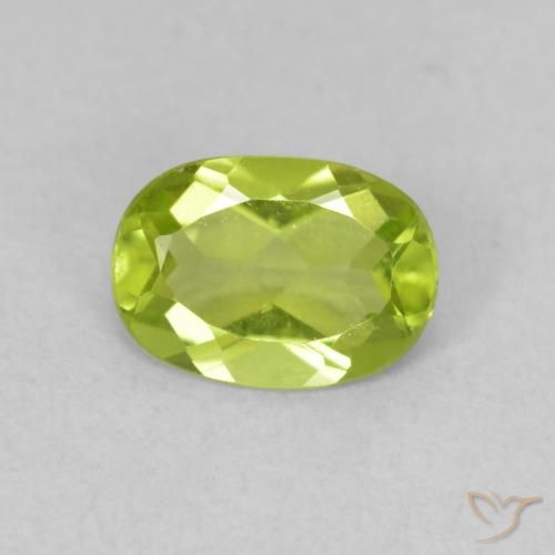 0.76ct طبيعي اخضر زاهى زبرجد, بيضوي, VVS-VS