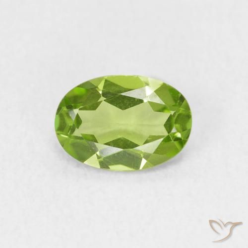 0.76ct طبيعي أخضر متوسط زبرجد, بيضوي, VVS-VS
