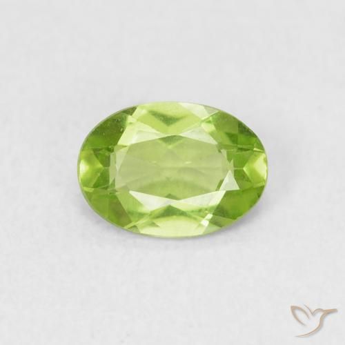 0.71ct طبيعي Medium Light-Green زبرجد, بيضوي, VVS-VS