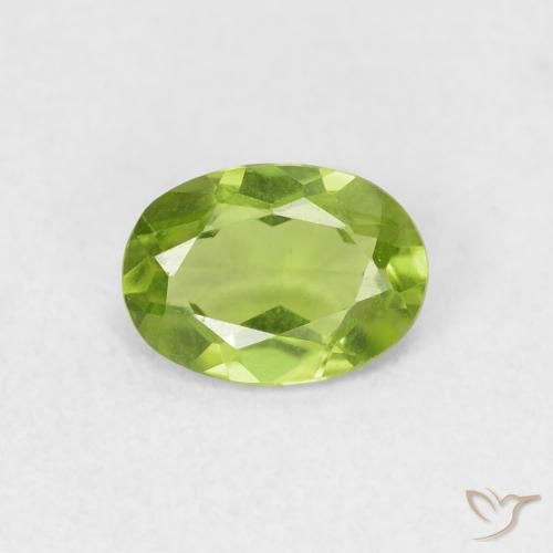 0.76ct طبيعي أخضر حيوي زبرجد, بيضوي, VVS-VS