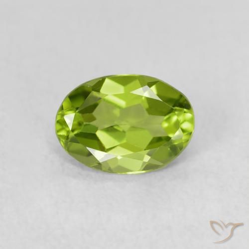 0.83ct طبيعي أخضر حيوي زبرجد, بيضوي, قليلا جدا