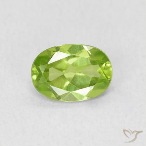 0.83ct طبيعي أخضر حيوي زبرجد, بيضوي, قليلا جدا