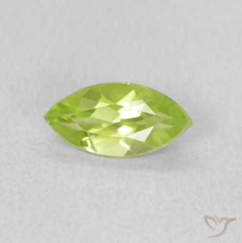 0.62ct طبيعي أخضر متوسط زبرجد, ماركيز, قليلا جدا