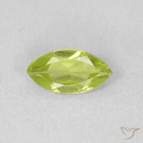 0.56ct طبيعي أخضر مصفر زبرجد, ماركيز, قليلا جدا